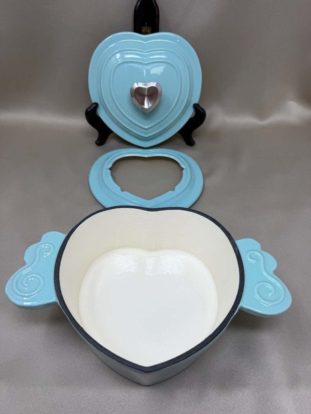 Three piece Cast Iron Heart Cocotte Cool Mint Enameled Cookware